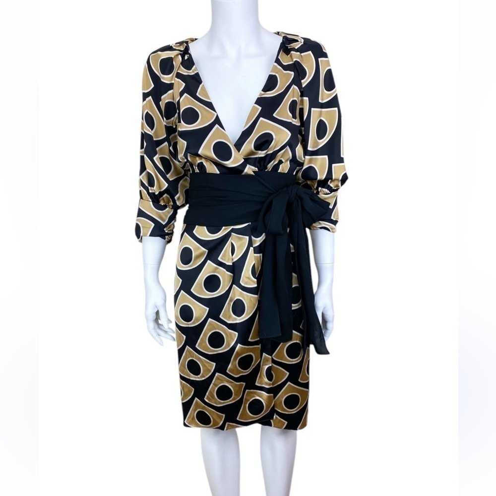 Diane Von Furstenberg Lanii Silk Wrap Dress Size 4